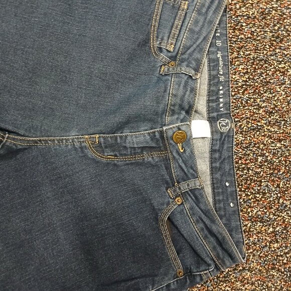 UGC Westport 1962 Petite skinny blue jeans size 10 - Picture 9 of 11